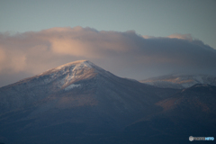 岳山