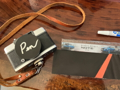はぎれでPENケースでも…