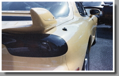 流れるボディライン