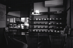 白いふくろうの店内風景