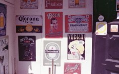 真昼のBAR