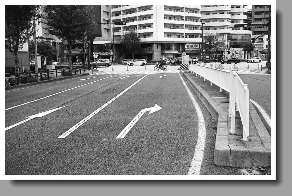 通行止めの三車線