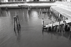 「当時のままの入り江」～Fomapan400での比較画像