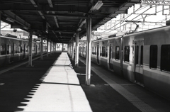旅たちの駅ホーム