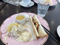 コロッケサンドモーニングセット