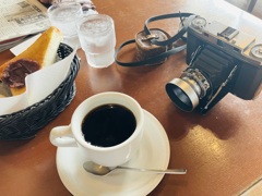 家内と小倉トーストモーニング