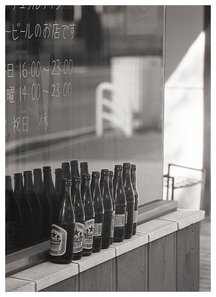 順光のビール瓶