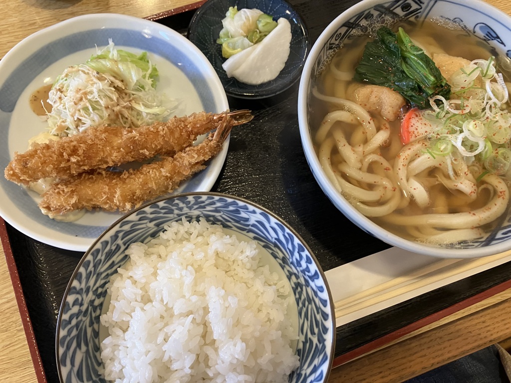えびふりゃ〜もあるでぇよ！