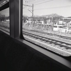 旅立ちの車窓
