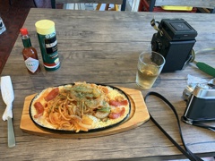 鉄板ナポリタン