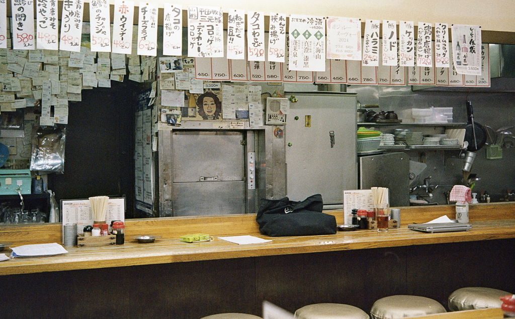 焼鳥たからや五時開店！