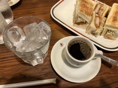 カツサンドとアイスブレンド