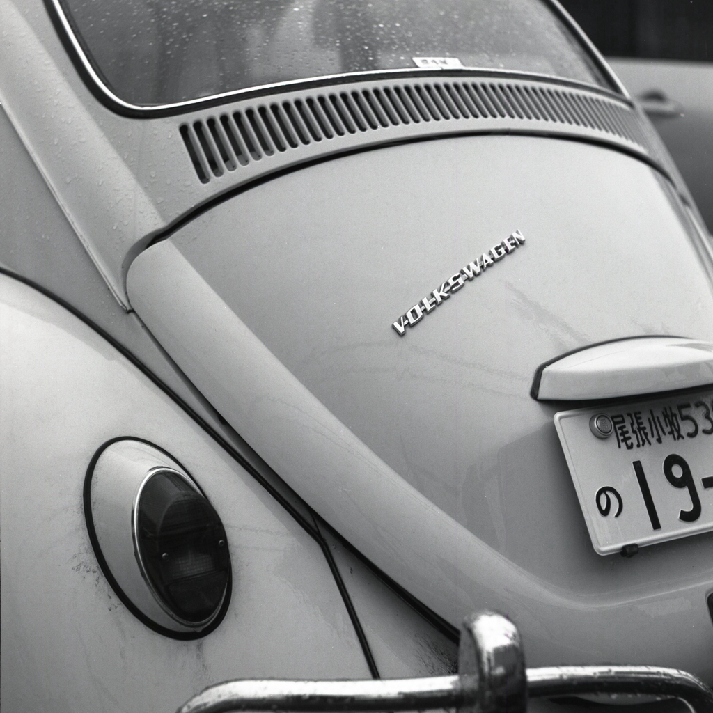 VOLKSWAGENのエンブレム