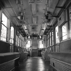 旧車の車内風景