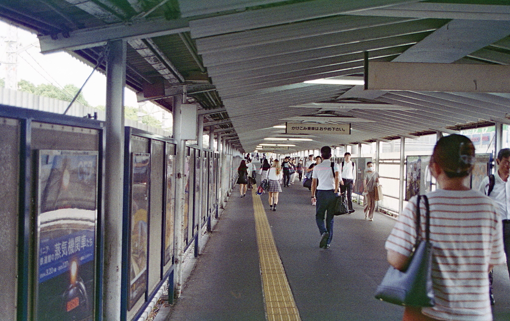 JR大曽根駅の長い通路