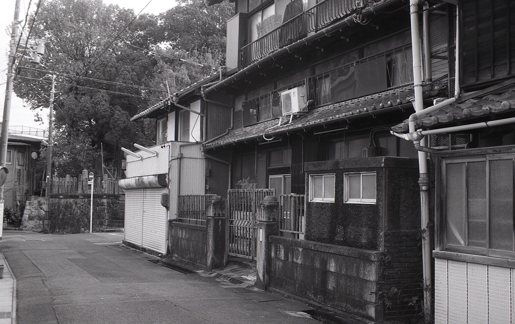木造三階建住宅