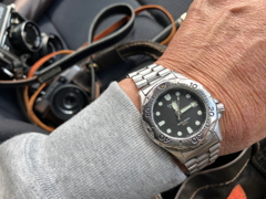 早速ダイバー巻いて…