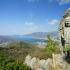 不動明王に見守られる島