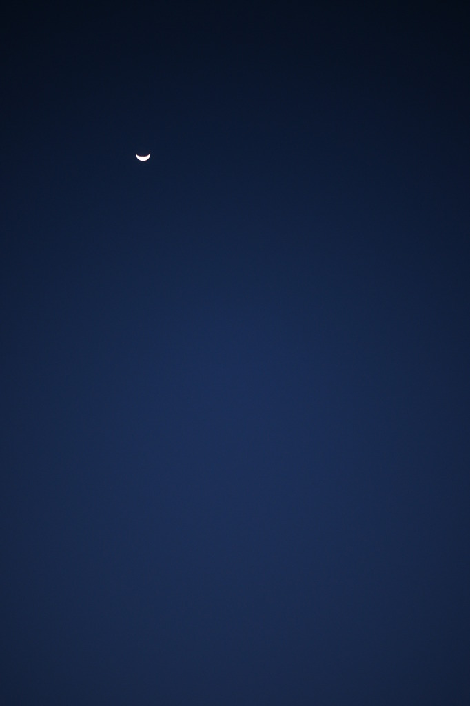 三日月