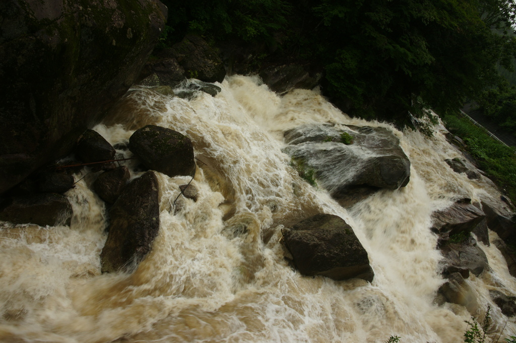 ゲリラ豪雨の狂気