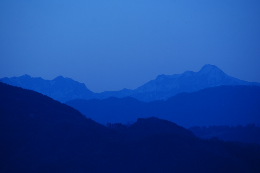 夕暮れの姥捨SA