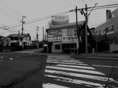 モノクロ横断歩道