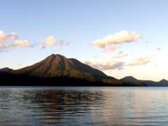 支笏湖恵庭岳