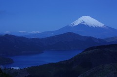 芦ノ湖と富士山