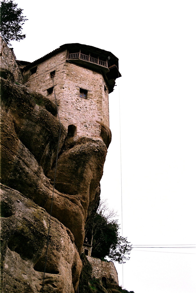 断崖の修道院