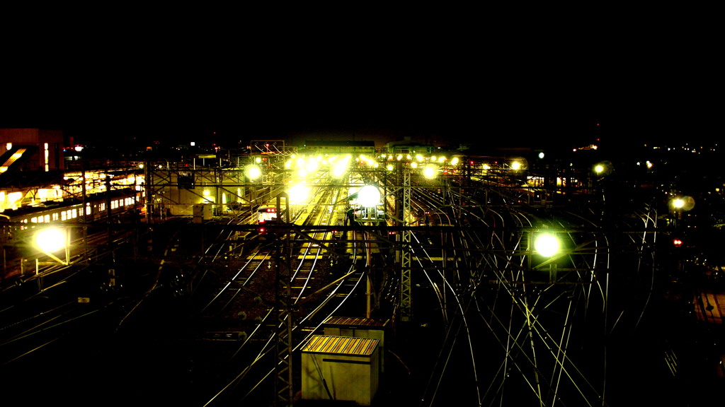 夜の駅