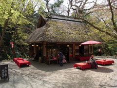 春日大社参道にある茶屋