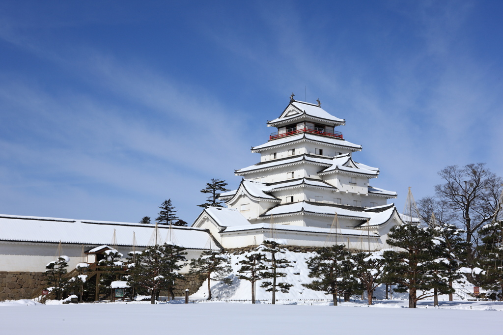 雪の鶴ヶ城