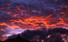 夕焼け雲と槍ヶ岳