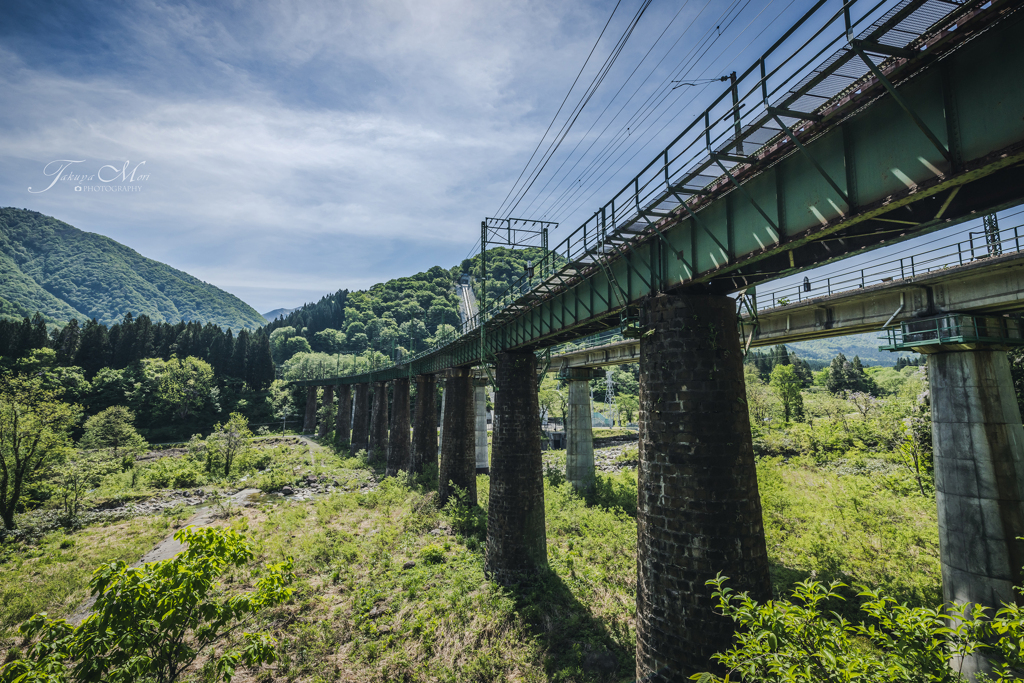 橋梁のある風景