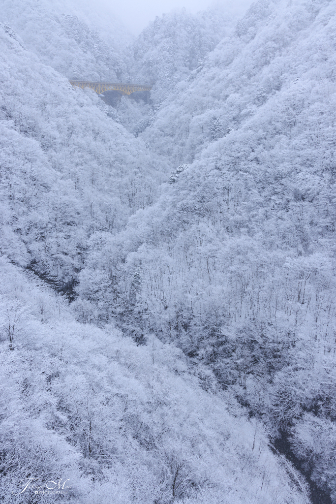 橋のある峡谷