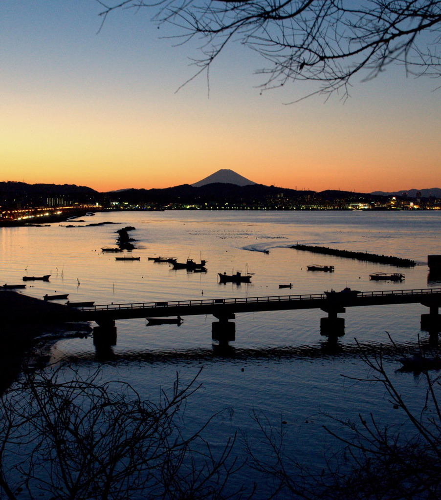 A view of Fuji Mountain From Hasirimizu
