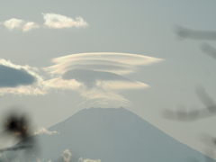 富士山とレンズ雲