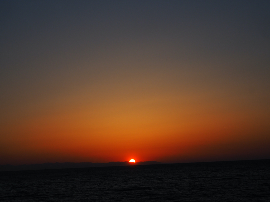 南紀白浜から見る夕日