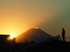 夕陽、富士山、おじさん