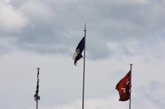 旗はどちらが勝つか知っていた・・