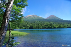 空と山と湖