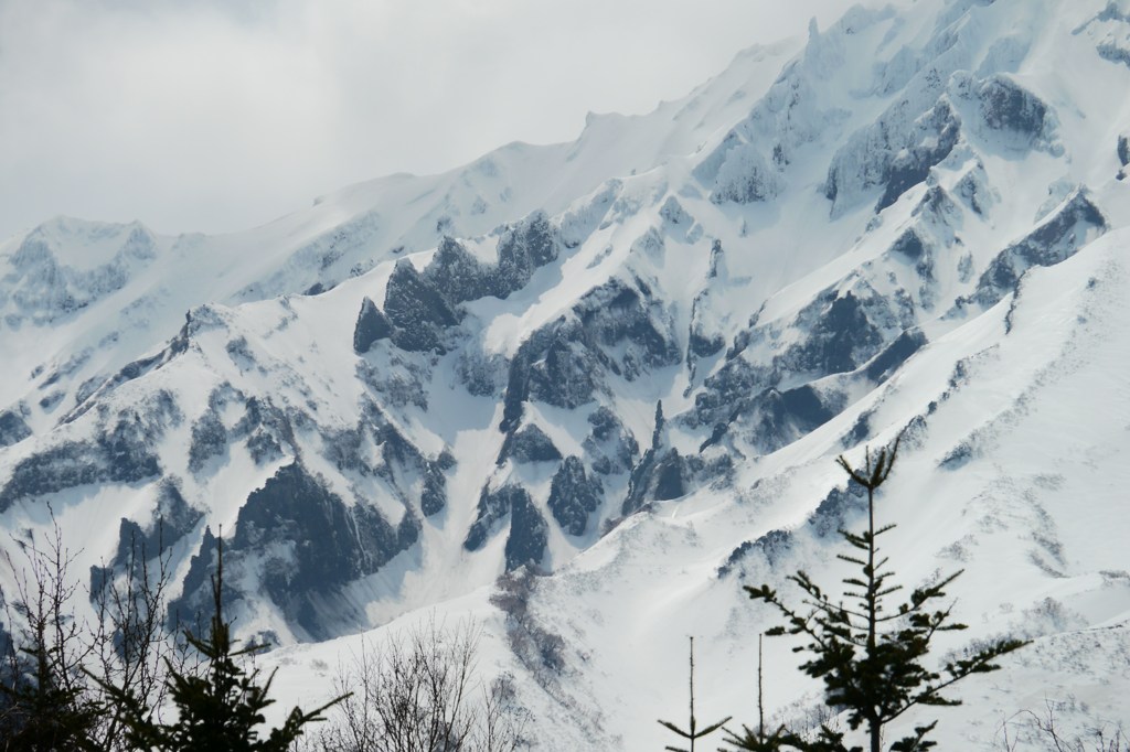 険しくも美しい、利尻山