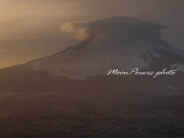 P2087552