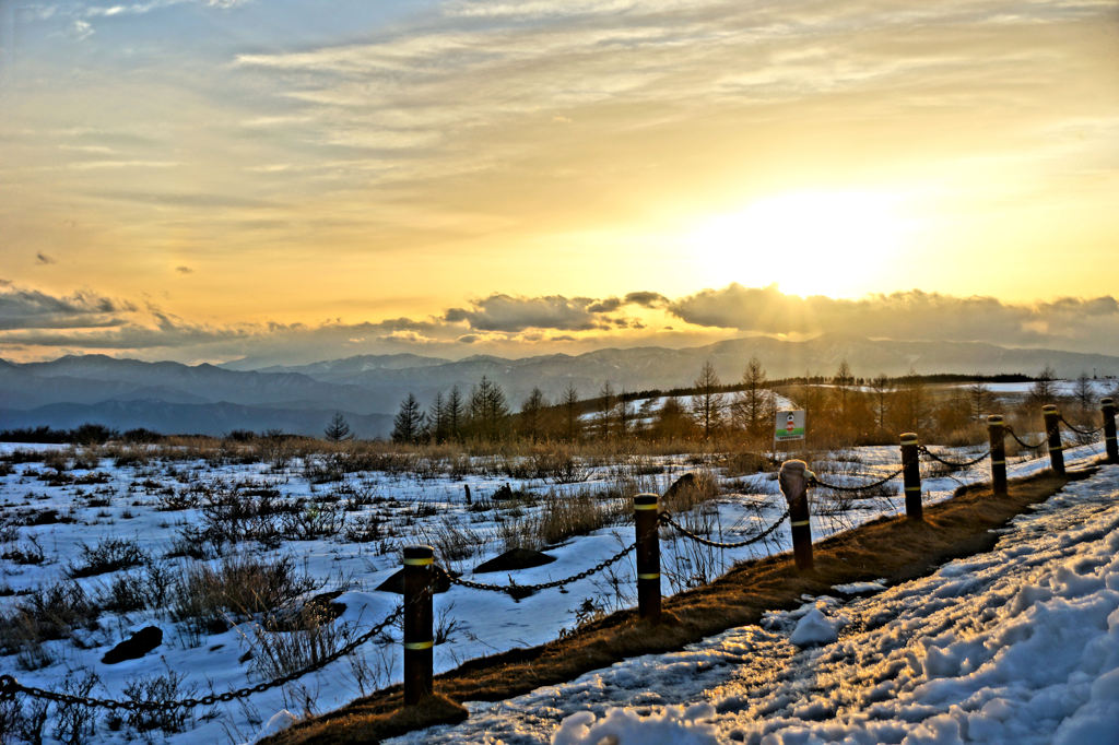 夕日　霧ヶ峰