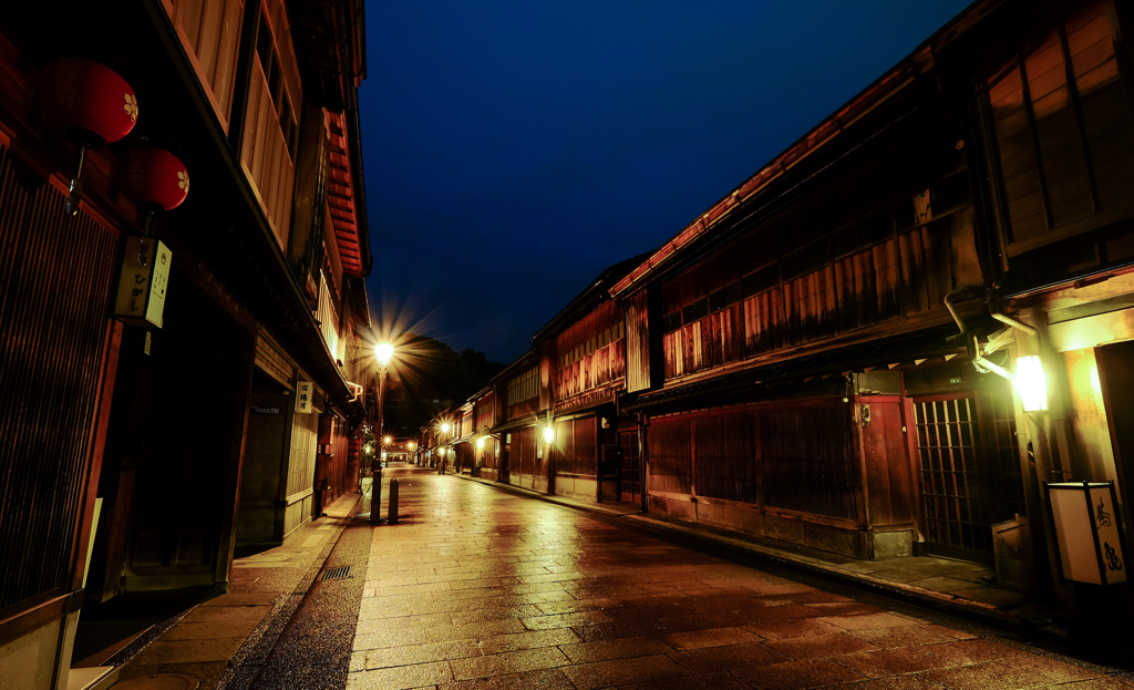 梅雨の茶屋街Ⅱ