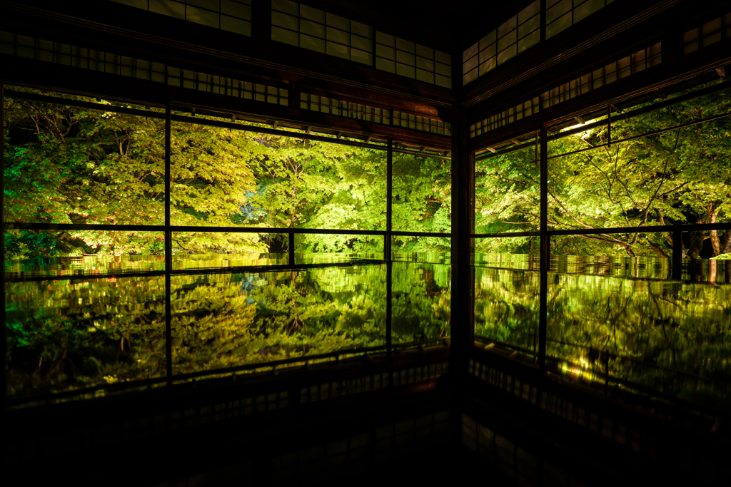 瑠璃光院