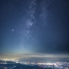 山頂からの夜景と星空