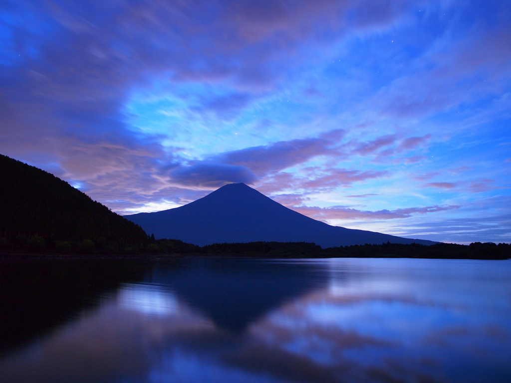 田貫湖より富士を望む