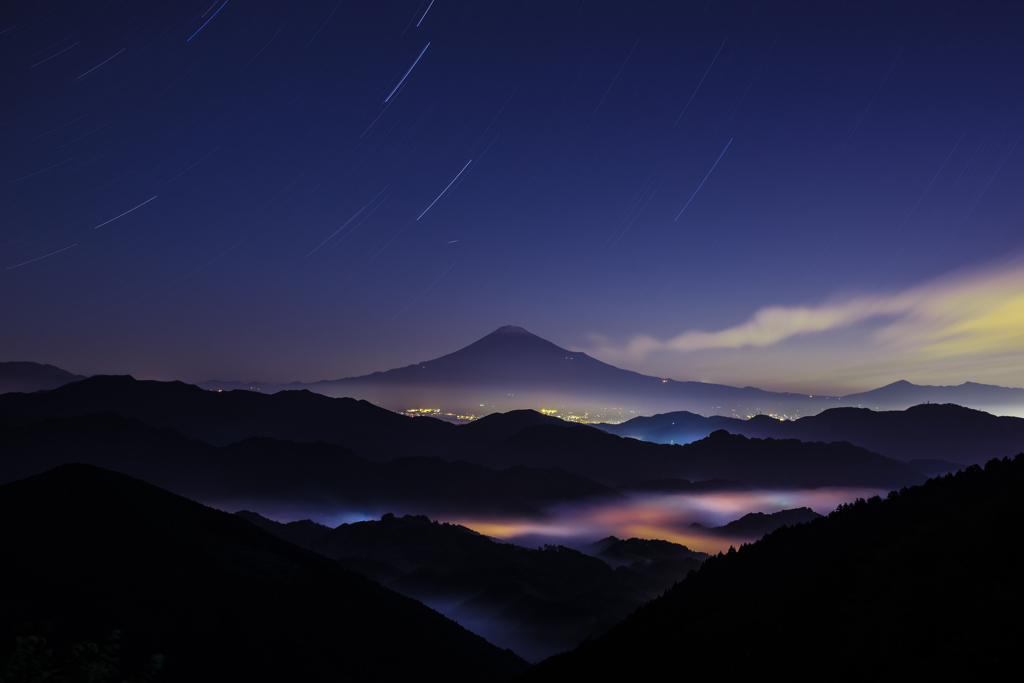 深夜の富士景色