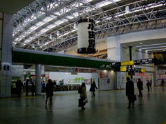 JR小田原駅改札の大きな提灯